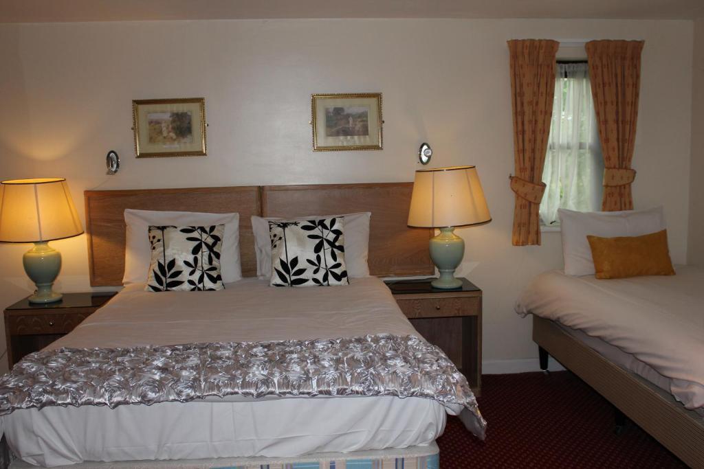 Stansted Skyline Hotel Great Dunmow Habitación foto